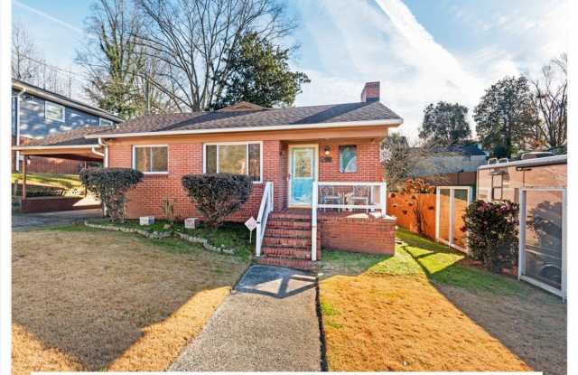 112 E Lawson Street photos photos