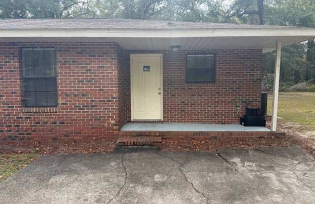 2 Bedroom 1 Bath Duplex - 461 Emmett Whaley Road, Wakulla County, FL 32327