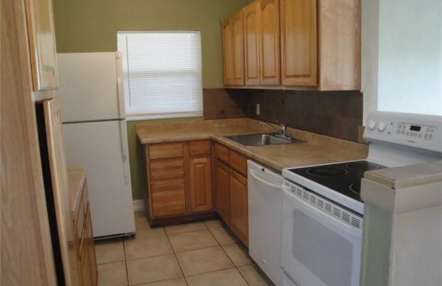 3249 CRESTWOOD DRIVE Gallery 4
