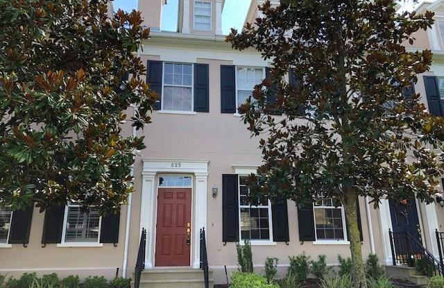 525 CAMPUS STREET - 525 Campus Street, Celebration, FL 34747