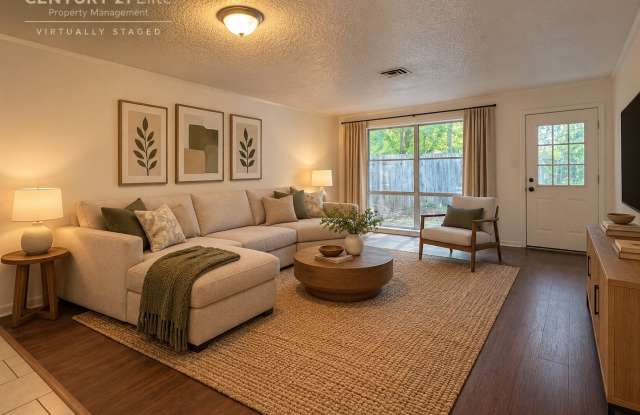 Spacious Home with Hardwood Floors, Multiple Living Areas & Versatile Bonus Space! Gallery 1