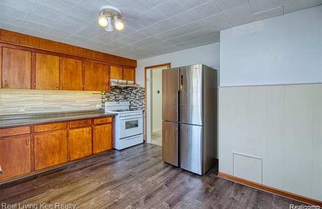 34210 CHANNING Court Gallery 4