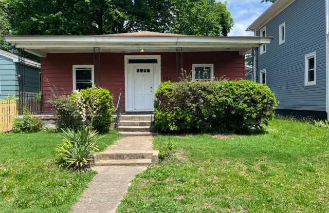 702 Northside Ave photos photos