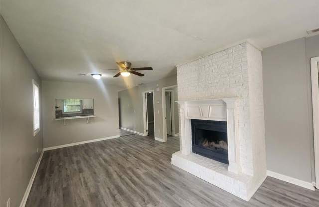 1168 Pinedale Circle NW Gallery 3