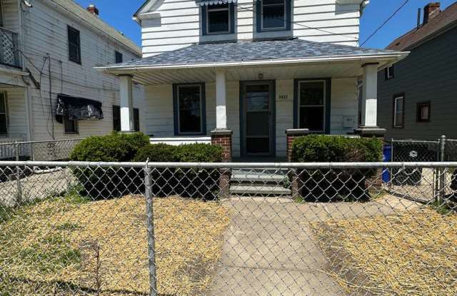 TREMONT AREA 4 BEDROOM 2 BATH Gallery 1