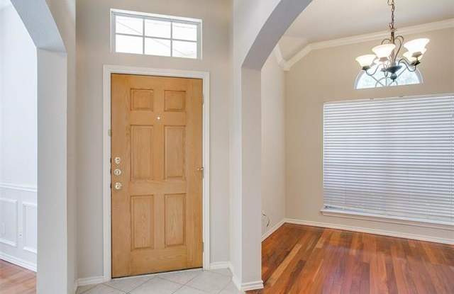 10608 Stoneside Trail Gallery 3