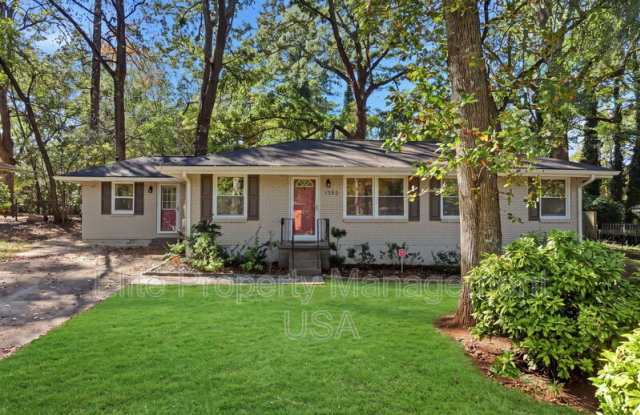 1395 Dennis Drive Gallery 1