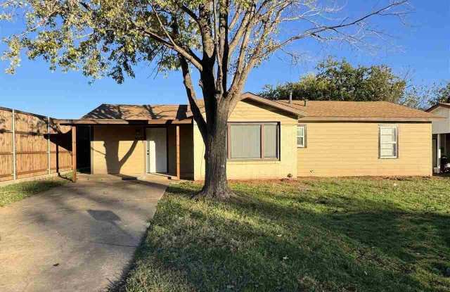 4007 GOSSETT DRIVE - 4007 Gossett Drive, Wichita Falls, TX 76308