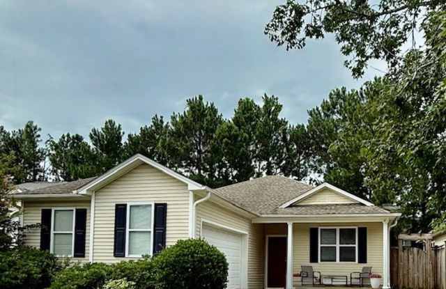 Updated 3-bedroom, 2-bathroom in The Arbors at Westgate photos photos