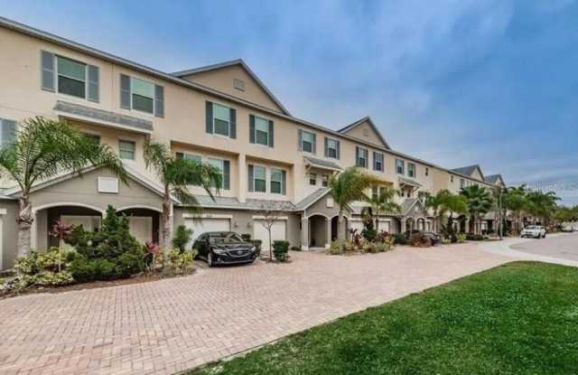 810 CALLISTA CAY LOOP photos photos