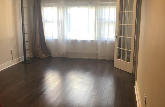 411 Bellevue Avenue East - 102 Gallery 3