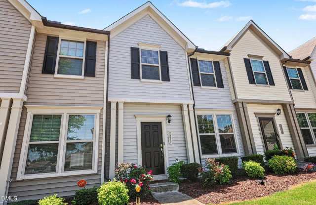 2229 Sunny Cove Drive Gallery 2