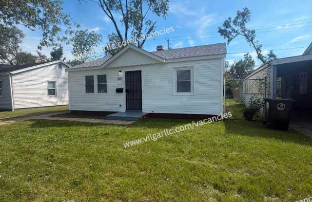 Very considerate 2 Bedroom • 1 Bathroom home. Gallery 4