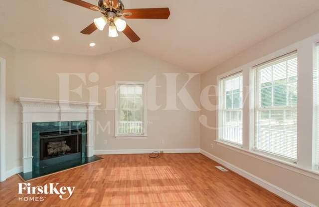 118 South Ridge Drive Gallery 3