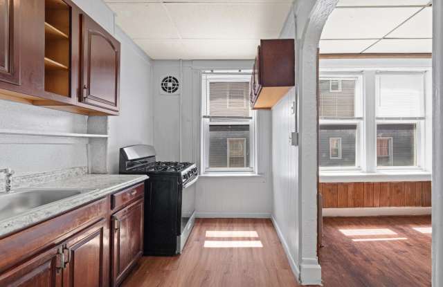 61 CLENDENNY AVE photos photos