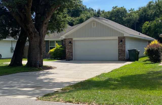Bright  Open 3BR/2BA - Near NAS, Airport, Hospitals  More photos photos