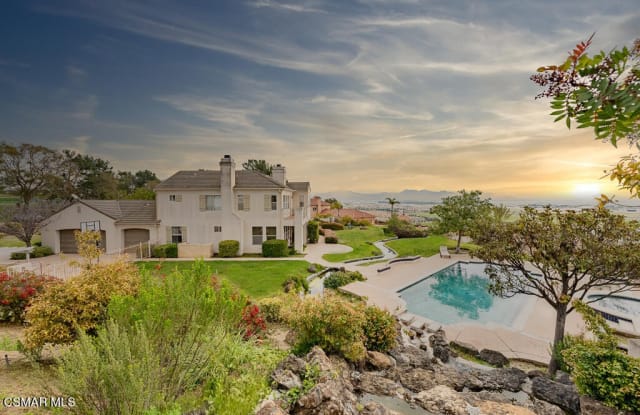 812 Camino Tierra Santa - 812 Camino Tierra Santa, Camarillo, CA 93010
