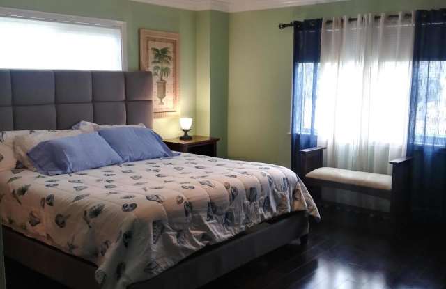 2860 Ocean Shore Boulevard Gallery 4