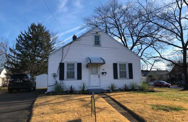 507 S MARLYN AVENUE - 507 S Marlyn Ave, Essex, MD 21221