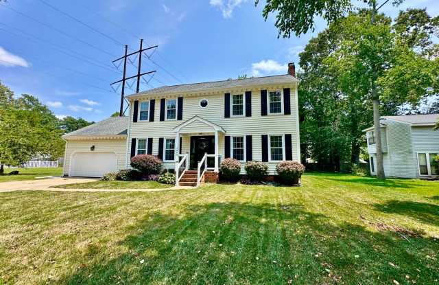 Ready August 15th! A First-Time Rental on a HUGE lot! Close to Ocean  Dam Neck Bases  Commissary/NEX, Pet Friendly photos photos