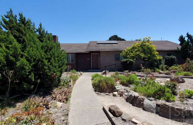 Exceptional, quiet home in Orcutt Area! photos photos
