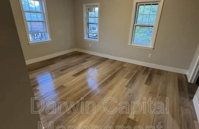 166 East Avenue - E Gallery 4