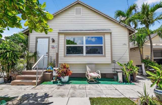 731 S M St photos photos