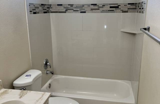 9814 Kelton Dr photos photos