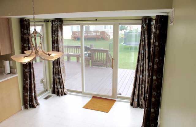 9595 Endicott Lane Gallery 2