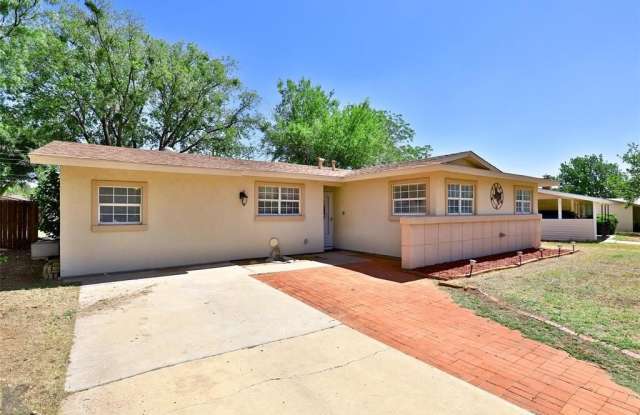2518 Bennett Drive photos photos