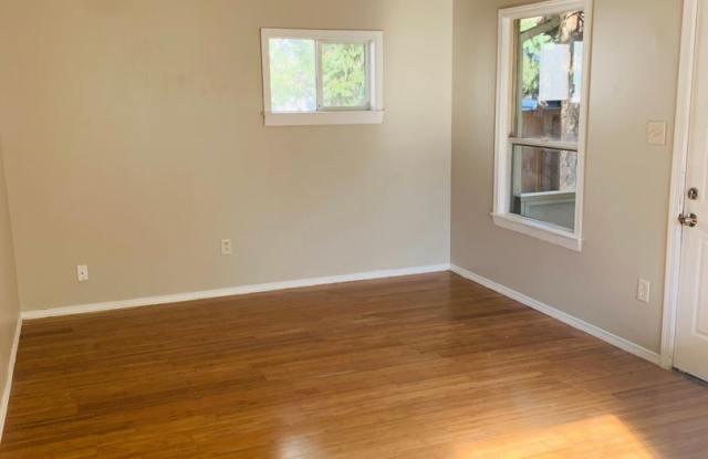 8145 Delridge Way SW Gallery 2