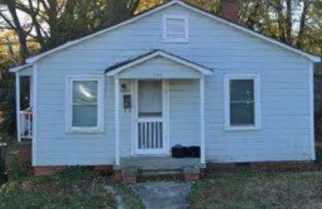 703 Engleside - 703 Engleside Street, Monroe, NC 28110 703 Engleside - 703 Engleside Street, Monroe, NC 28110