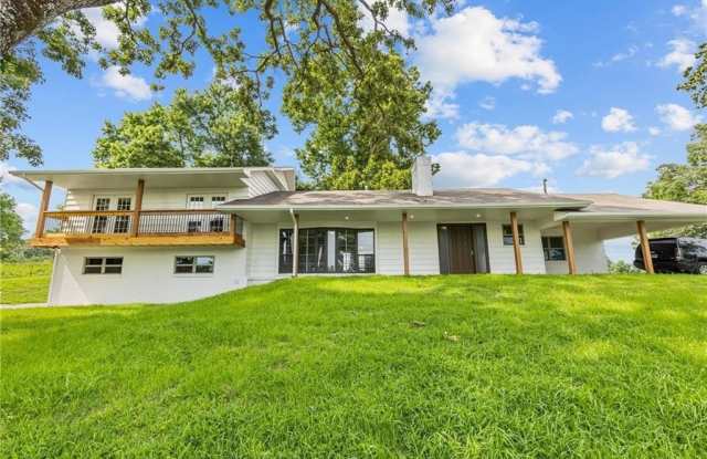 200 Pace LN - 200 Pace Lane, Cave Springs, AR 72718 200 Pace LN - 200 Pace Lane, Cave Springs, AR 72718