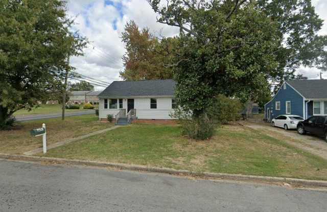 3 Bedroom on Oxnard - ready for mid March move in photos photos