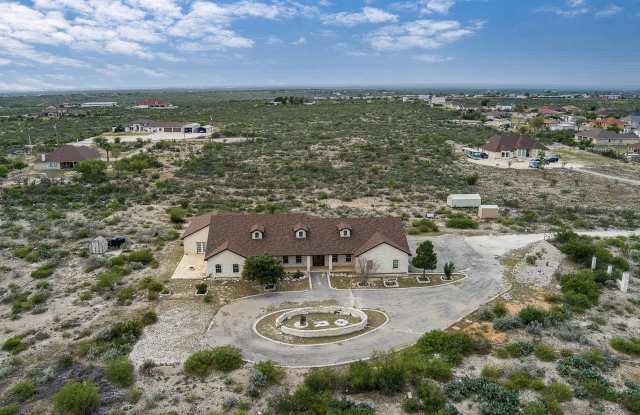 31 Running Deer Meadow - 31 Running Deer Meadows, Val Verde County, TX 78840