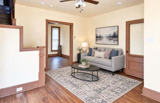 Pet-Friendly 3-Bedroom Home in Hunting Park Gallery 1