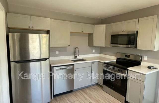2243 Mckinley Street photos photos