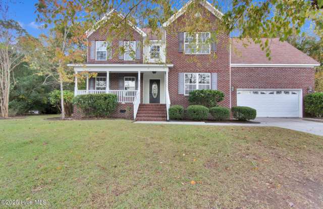 102 Huntington Court photos photos