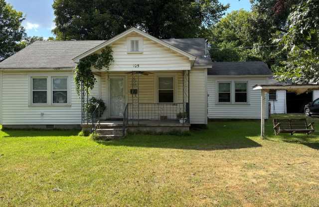 FOR RENT 3 BEDROOM 2 BATH Gallery 1