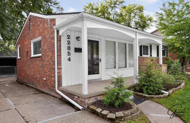 $2200 3 bedroom ranch Gallery 3