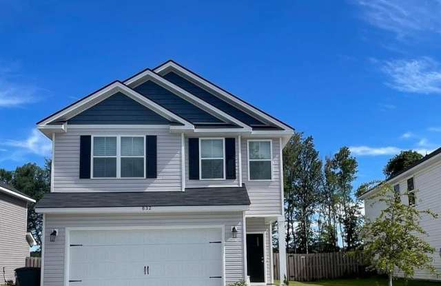 Beautiful 3 Bedroom, 3 Bathroom Home for Rent photos photos