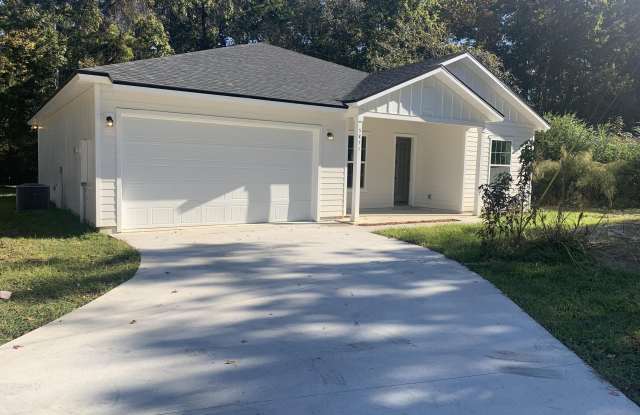 5871 COLLINS Road - 5871 Collins Road, Jacksonville, FL 32244