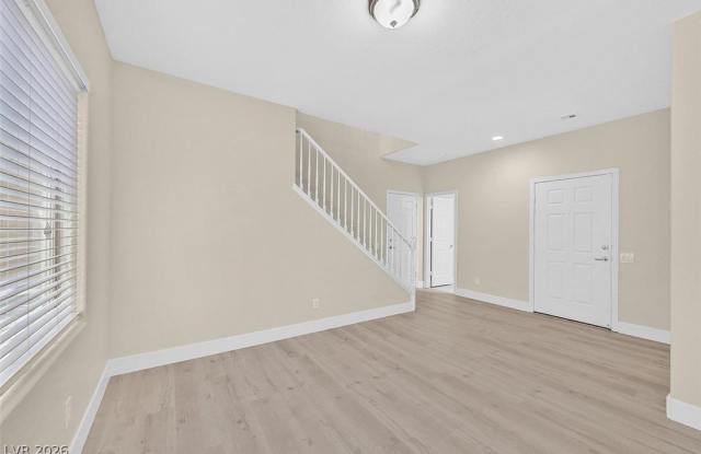 11825 Orense Drive Gallery 4