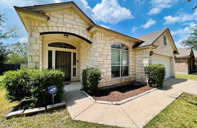 468 Clarence Court | 3 Bed with study/office 2 Bath 2 Car garage $1950 - 468 Clarence Court, Buda, TX 78610