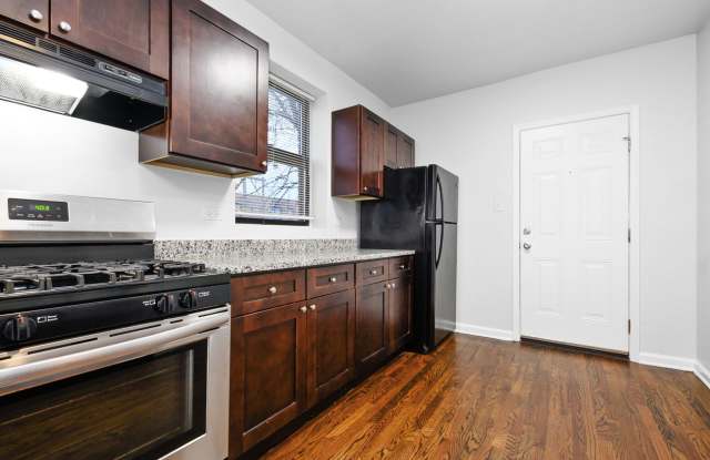7525-33 S. Kingston Avenue photos photos