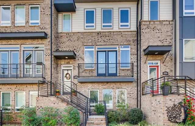 2225 Helton Way - 2225 Helton Way, Charlotte, NC 28204
