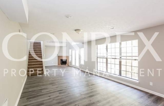 6728 Silver Tree Drive Gallery 3