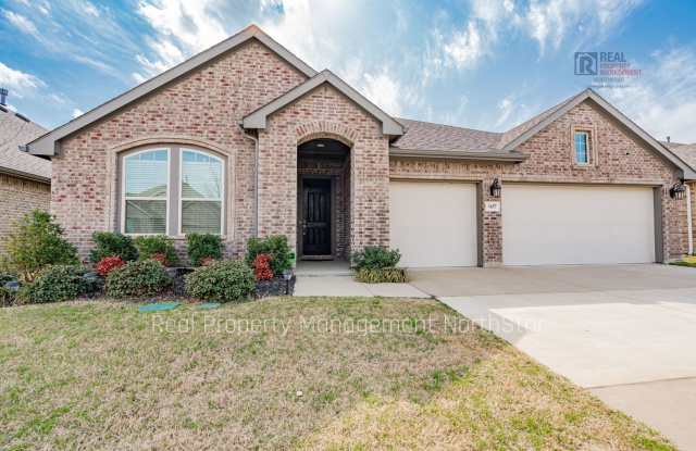 Spacious 4 bedroom 3 bath in Gateway Parks! - 1657 Frankford Drive, Forney, TX 75126
