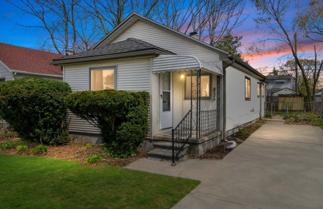 23344 Harding Ave - 23344 Harding Avenue, Hazel Park, MI 48030
