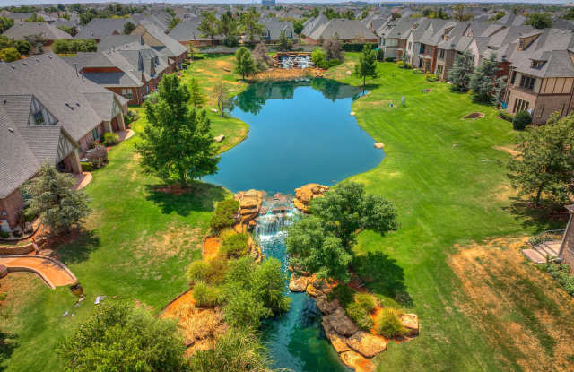 Muirfield Townhome- Close to Rose Creek and Gaillardia Golf Course- Edmond Schools- Maintenance  Lawncare included - 16214 Muirfield Place, Oklahoma City, OK 73013